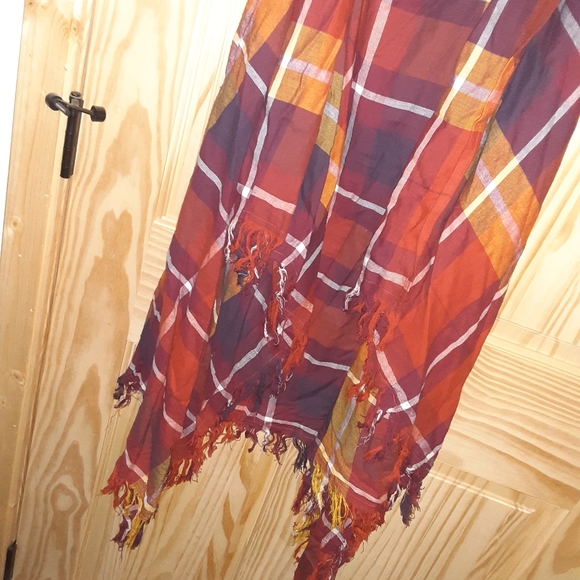 Est. 1946 (Cato) NWT red curry plaid fringe drape vest size XS - Picture 3 of 4